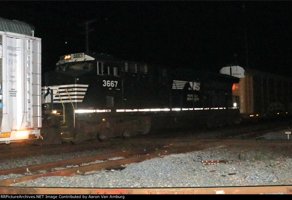NS 18E Mid Train DP